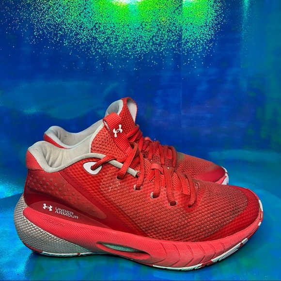 under armour hovr breakthru